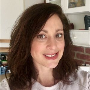 Meet your Posher, Stacey